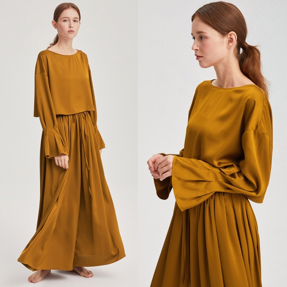 NAP Flounce Crop Top In Syrup M.